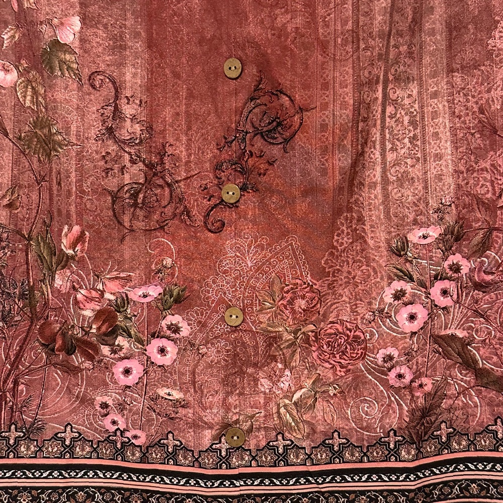 Floral V-Neck Button-Front Top in Rust - Picture 6 of 10